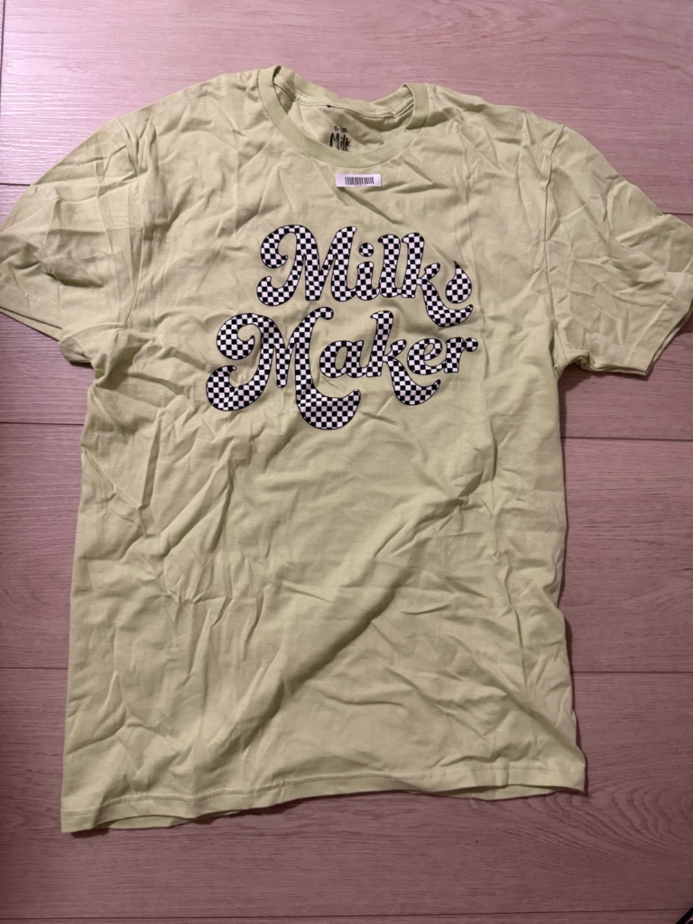 Milk maker graphic tee